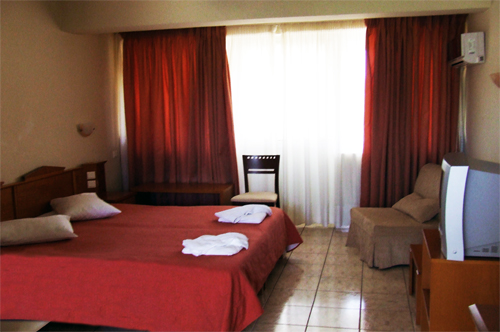 Euro Hotel double-bedded room